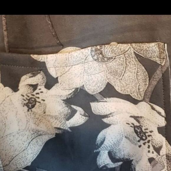 CHELSEA and Theodore faux‎ leather floral jacket oversized coat plus size new!!! - Picture 8 of 16